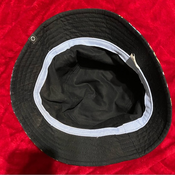 Adult Reversible Bucket Hat Wore Once Perfect Condition Same day shipping CUTE - Picture 10 of 11